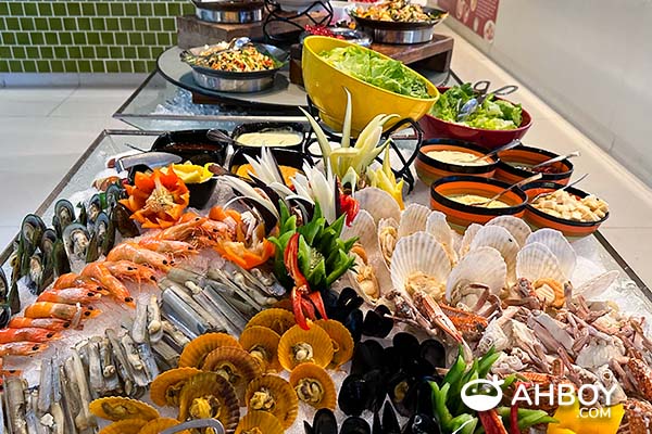 Singapore Halal Buffets - International Cuisine, Sashimi, Seafood, Dim Sum, Hotpot