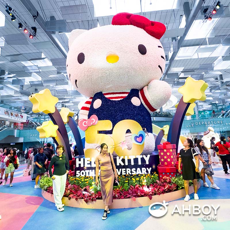 School holidays activities in Singapore (December 2024) - Hello Kitty Carnival at Changi Airport